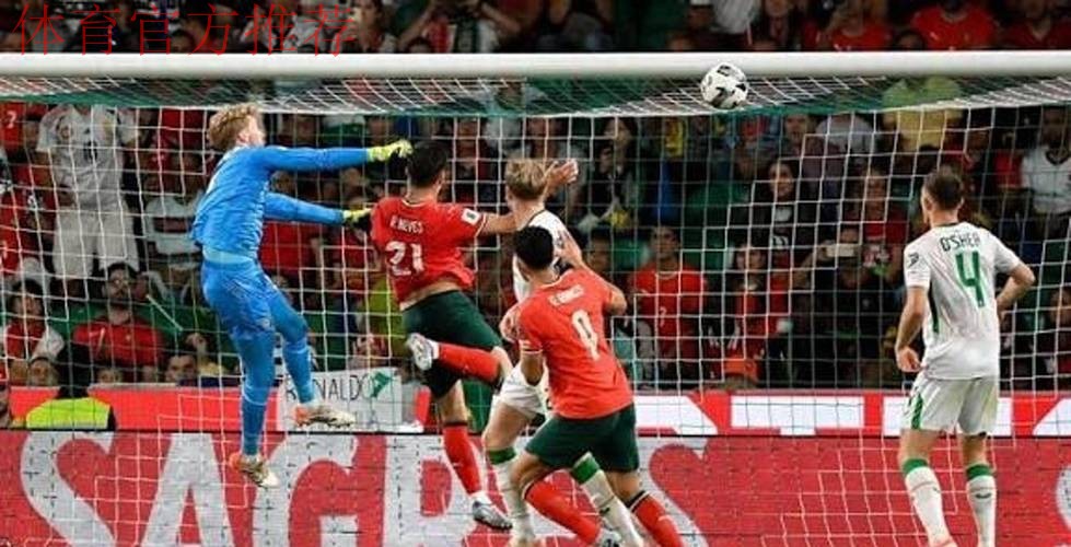 鲁埃达送出助攻 斯韦德贝里头球破门